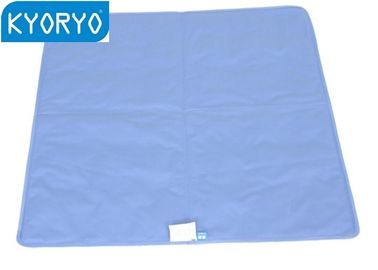 Удвоьте наслоенную пусковую площадку кровати геля ткани сетки подгонянную ледистую с доказательством ЕВА воды покрывая внутрь